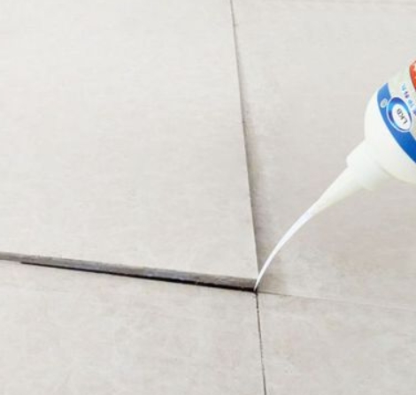 玄武瓷砖空鼓维修公司分享卫生间瓷砖脱落的原因可能有以下几点